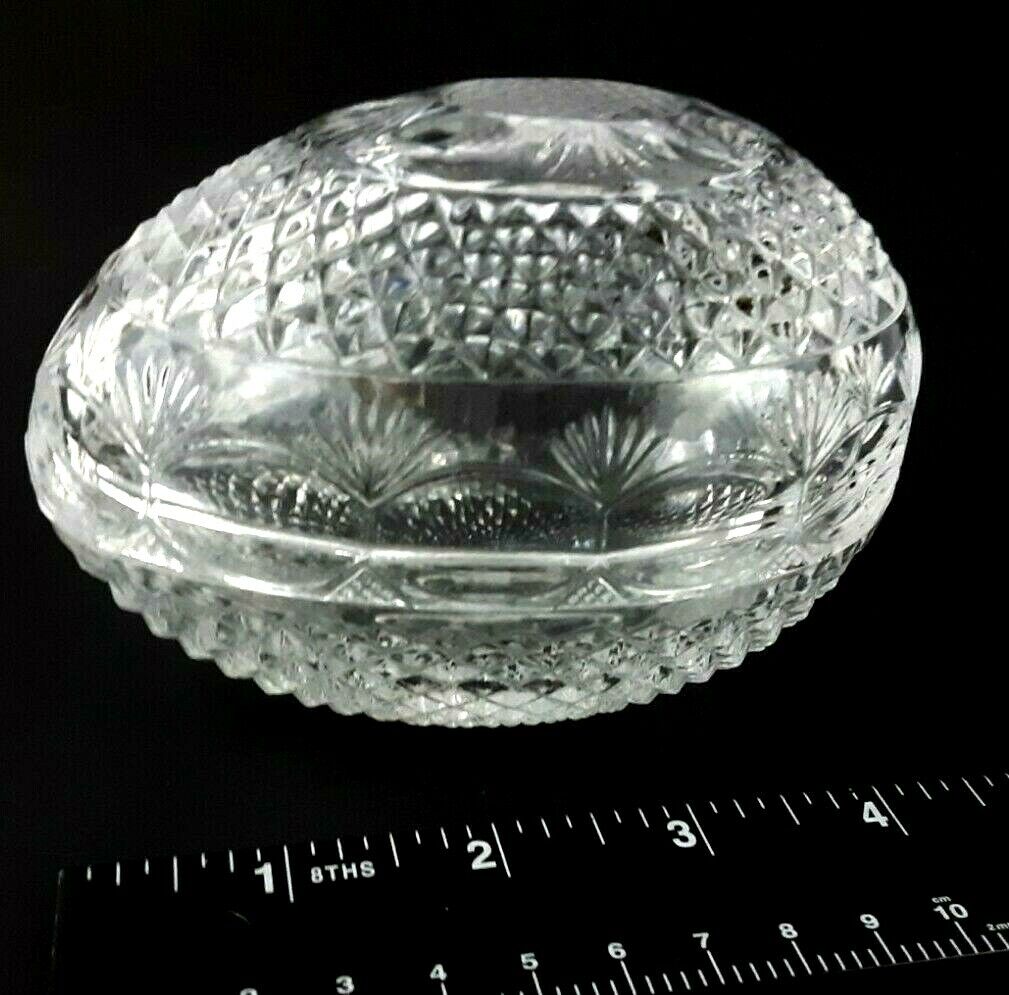 May 1977 Avon Mother's Day Fostoria Crystal Glass Egg Candy Trinket Container