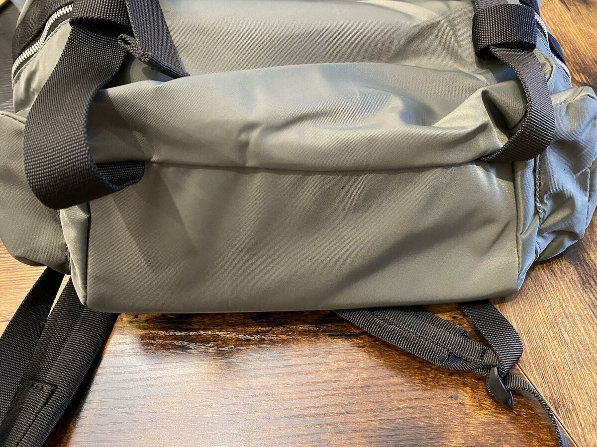 Lululemon Wunderlust Backpack 14L Grey Sage/Black - Brand Lululemon Wunderlust Backpack 14L Grey Sage/Black - Brand