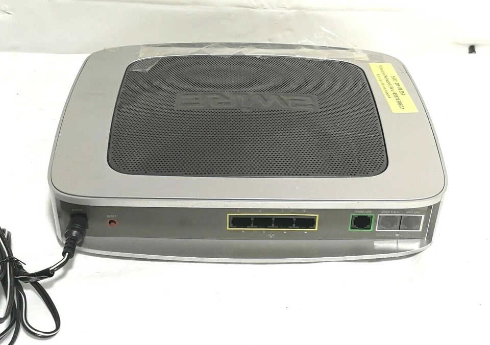 AT&T 2Wire 3600HGV 54 Mbps 4-Port 10/100 Wireless-G Router - Image 3 of 4