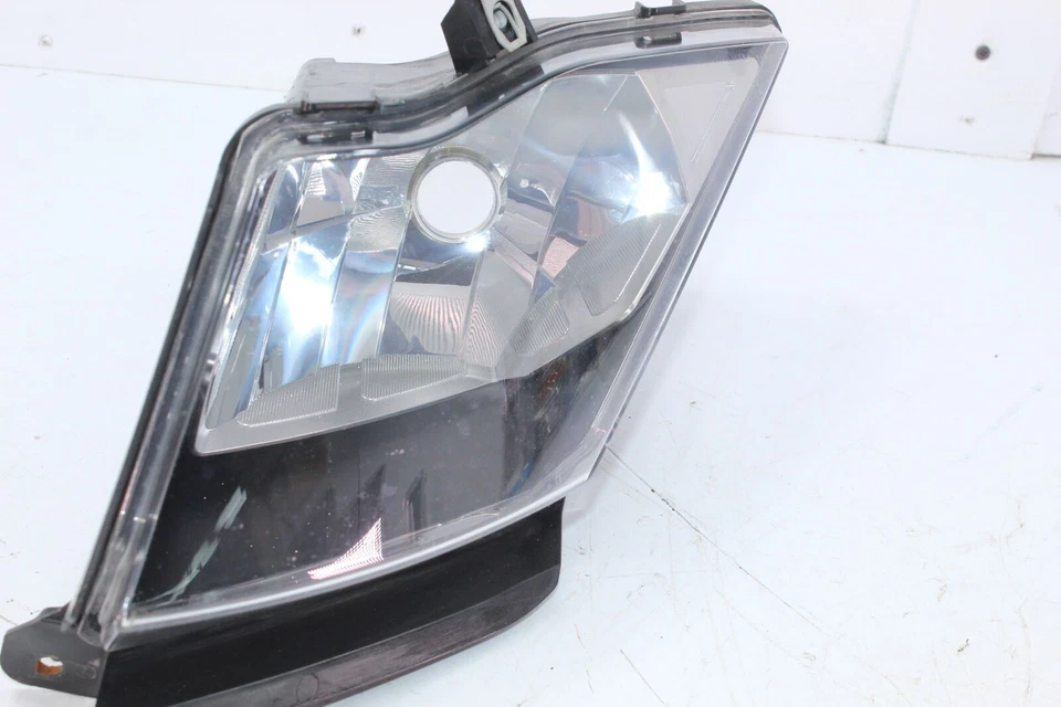 Faro delantero izquierdo Ski-doo Mxz Xrs 800r E-tec 2011 Foto 2 de 4