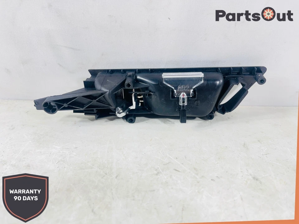 Audi A3, S5, S4 2013 manija interior delantera derecha grafito OEM Foto 4 de 4