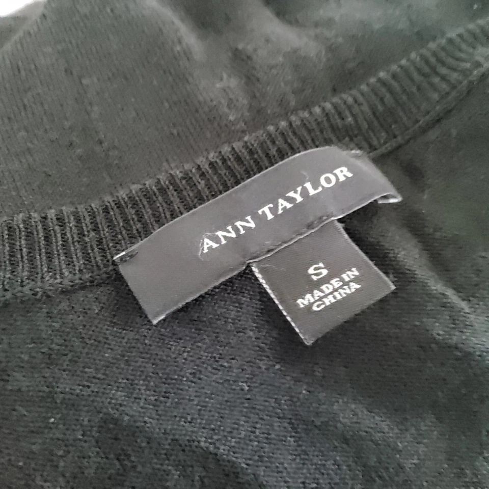 Suéter negro a lunares sin mangas Ann Taylor para mujer talla S Foto 4 de 4