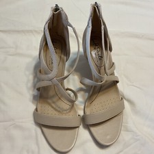 LifeStride Womens Masquerade Dress Heeled Sandal Beige 8M NEW
