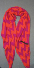 Lot 83 warmer Schal Strick ca.53x90cm Neon Orange/Pink Flauschig Damen