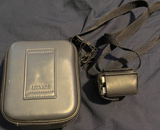 Sony Handycam Vision Camcorder 40x Digital Zoom Super SteadyShot Video8 w/ Case