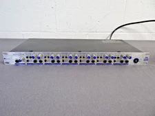 ALTO PROFESSIONAL HPA6 6-CHANNEL HEADPHONE AMPLIFIER