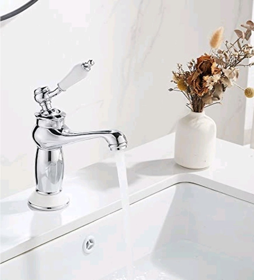 Maynosi Retro Waschtischarmatur – Viktorianisches Design, Keramikgriff, Antik Messing