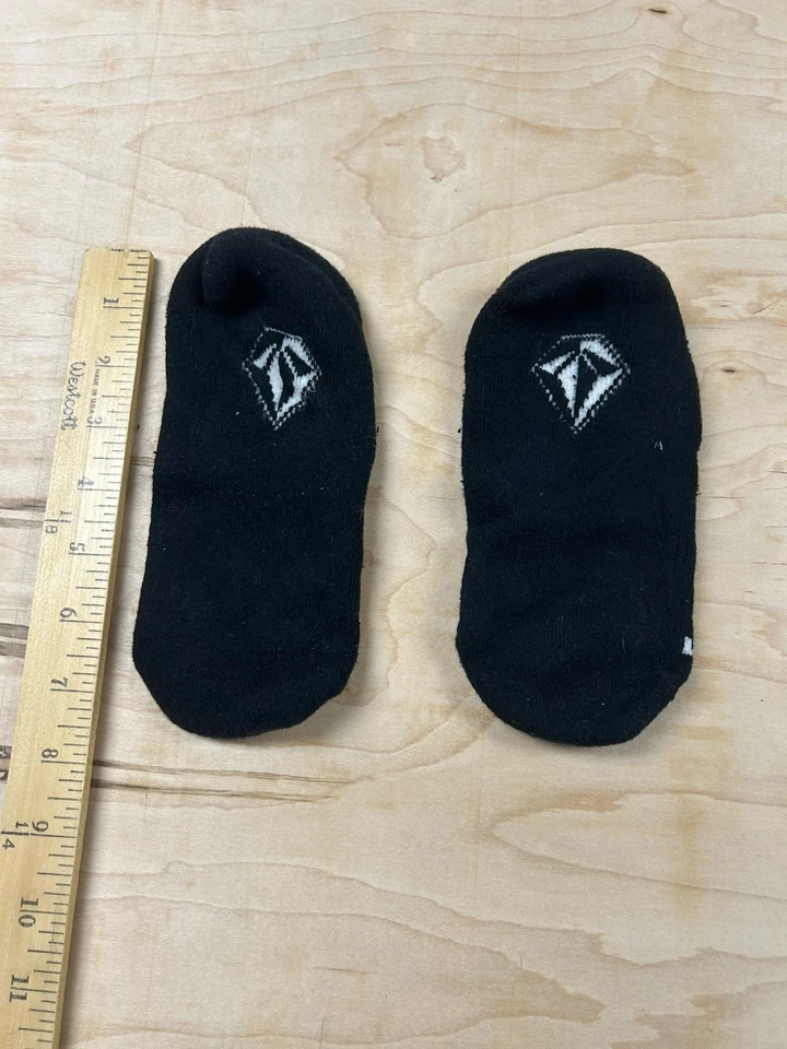 Volcom Black No Show Socks - See Measurements - Image 3 of 3