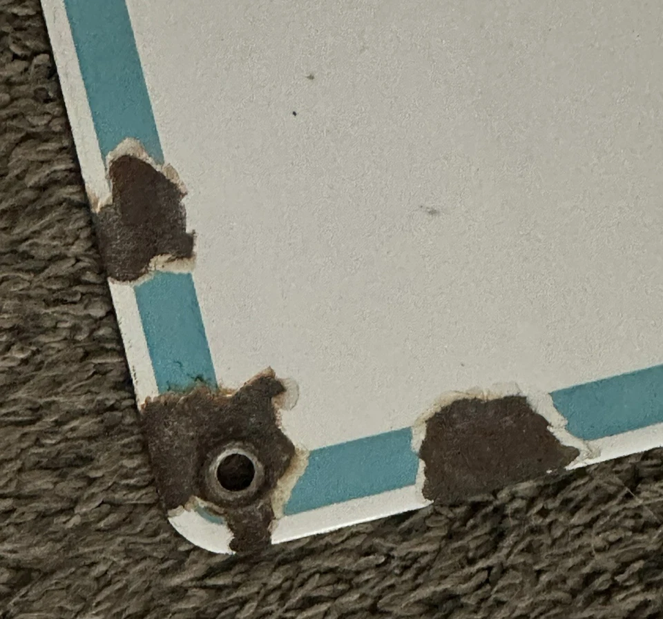 Placa de locação UNION TEXAS PETROLEUM CORPORATION Exploration Company OIL/GAS WELL - Imagem 3 de 3