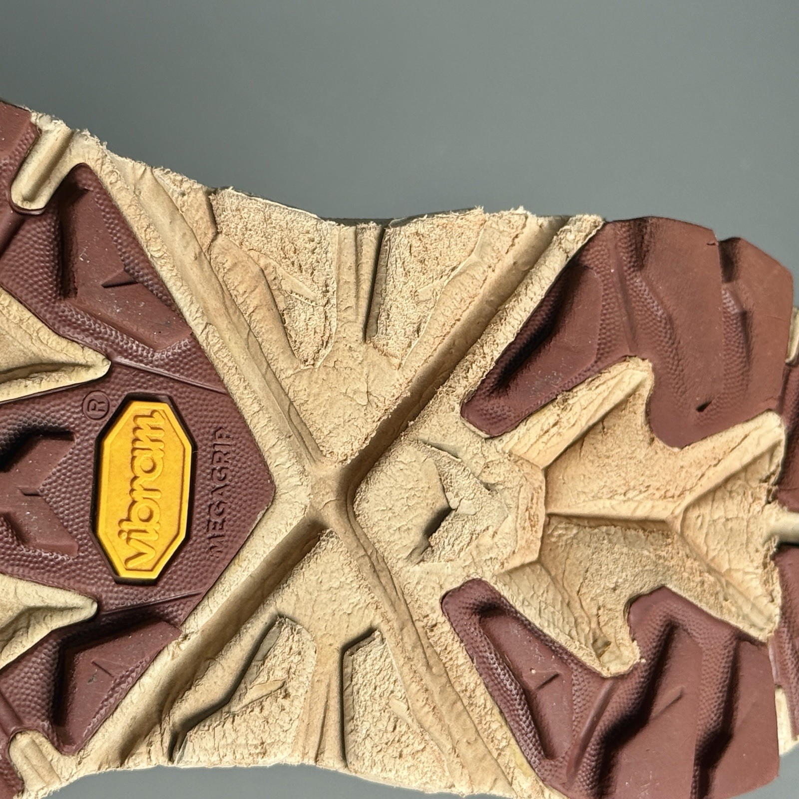 Hoka One Anacapa Low GORE-TEX Womens Size 9B Low Hot Sauce thumbnail 23