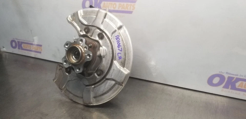 19 BMW M850I F91 SPINDLE KNUCKLE REAR LEFT DRIVER - Image 4 of 4