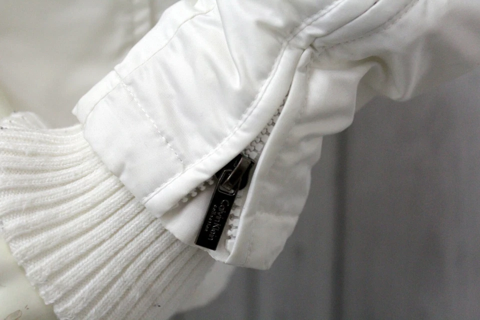 Jacke Calvin Klein Frau GRÖSSE XS Weiß Jacke Ab Hälfte Saison - Bild 4 von 4