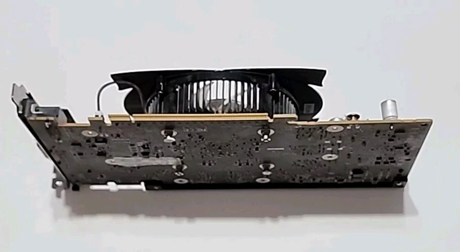 XFX HD 4850 625M 1GB DDR3 Dual DVI PCI-E Video Graphics Card - Image 3 of 4