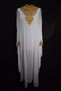 white and gold moroccan kaftan