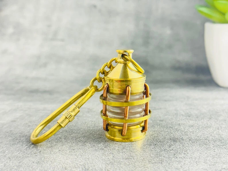Llavero Life Saver Hecho a Mano Anillo Náutico Latón Sólido Tubo de Natación Llavero Foto 2 de 4