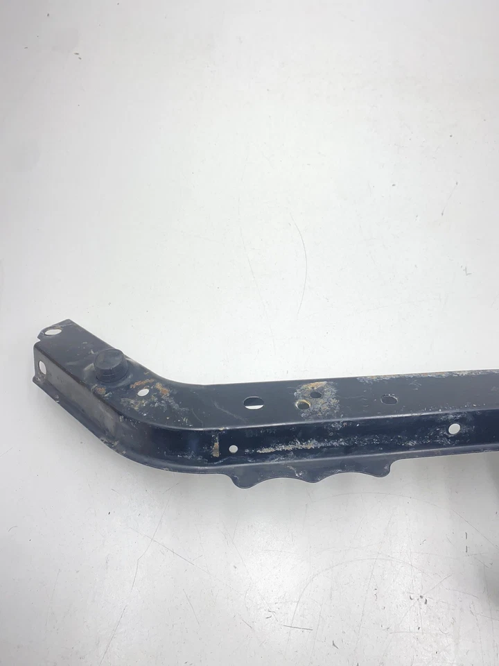 Barra de amarre de soporte de núcleo de radiadores superiores para Nissan Sentra 13-19 2013-2019 Foto 2 de 4