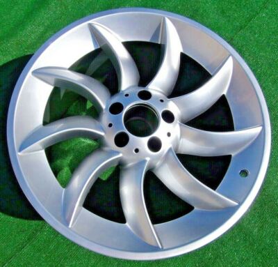 Factory OEM Mercedes Benz McLaren SLR Wheel AMG Right Rear A1994010302 65344