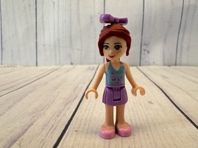 Lego #3942 ~ Friends Heartlake Dog Show ~ No Instructions