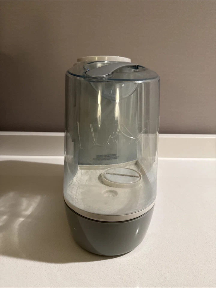 Holmes Warm Mist Humidifier # HWM6008 - Image 2 of 4