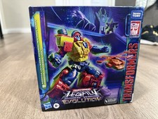 Transformers Legacy Evolution Armada Universe Powerlinx Hot Shot and Jolt SDCC