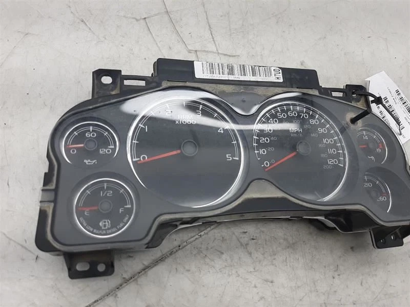 Speedometer Classic Style Cluster MPH 06-07 GMC Sierra 1500 15908653 - Image 2 of 4