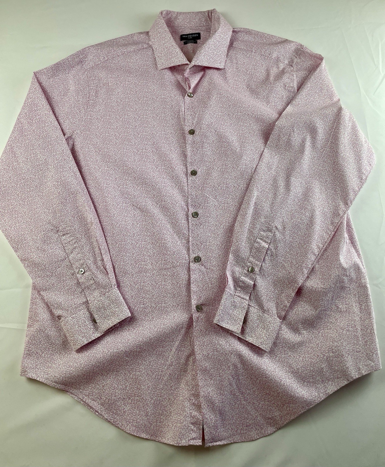 Van Heusen Flex Men's Button-Up Long Sleeve Dress Shirt Pink Size 17.5-34/35 thumbnail 2