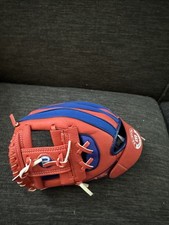 Wilson A200 All Position T-Ball 10 Inch Glove Red And Blue 2-6 Year Olds