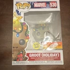 Funko Pop! Vinyl Marvel Groot (Holiday) #530 Christmas Glows in the Dark Figure