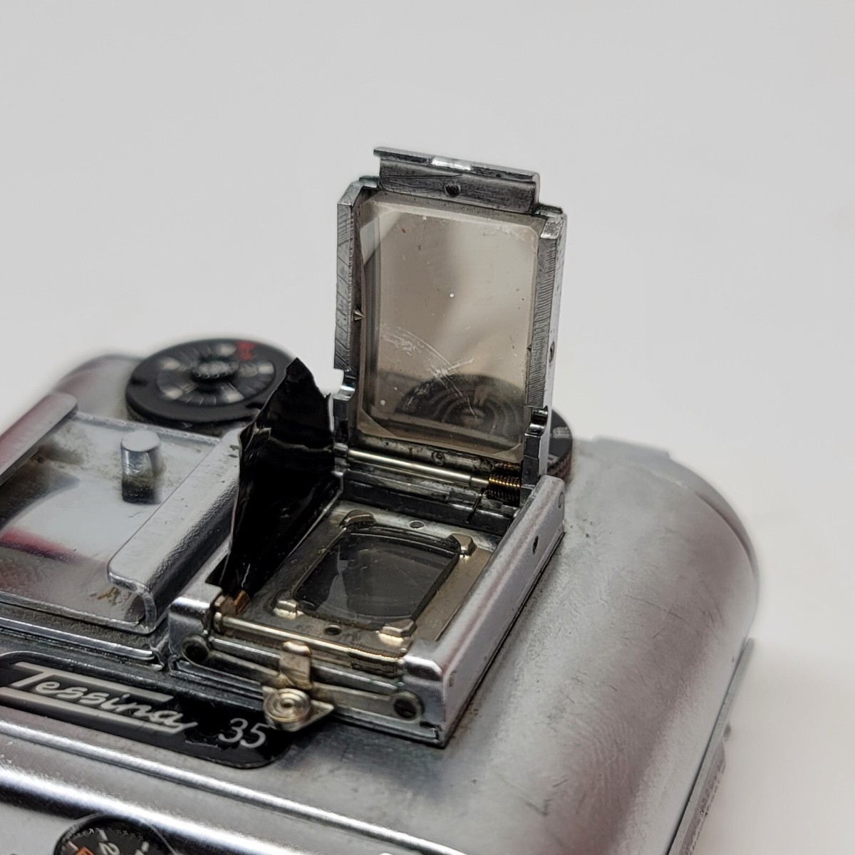 【入手困難希少】Tessina テッシナ 35mm 超小型カメラ スパイカメラ 入手困難希少】Tessina テッシナ 35mm 超小型カメラ スパイ