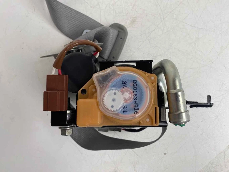 Cinturón de seguridad delantero derecho pasajero retractor gris se adapta a ACURA RLX 2014-2020 Foto 4 de 4