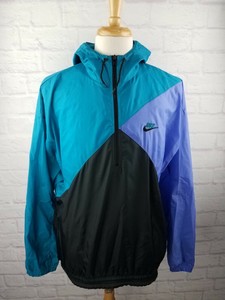 casacos nike vintage