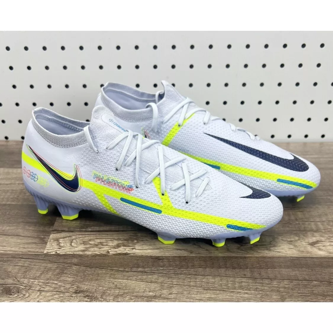 Nike Phantom GT2 PRO FG **PROGRESS PACK** Soccer Cleats DA4432-054 Mens Sz 10.5 Nike Phantom GT2 PRO FG **PROGRESS PACK** Soccer Cleats DA4432-054 Mens Sz 10.5