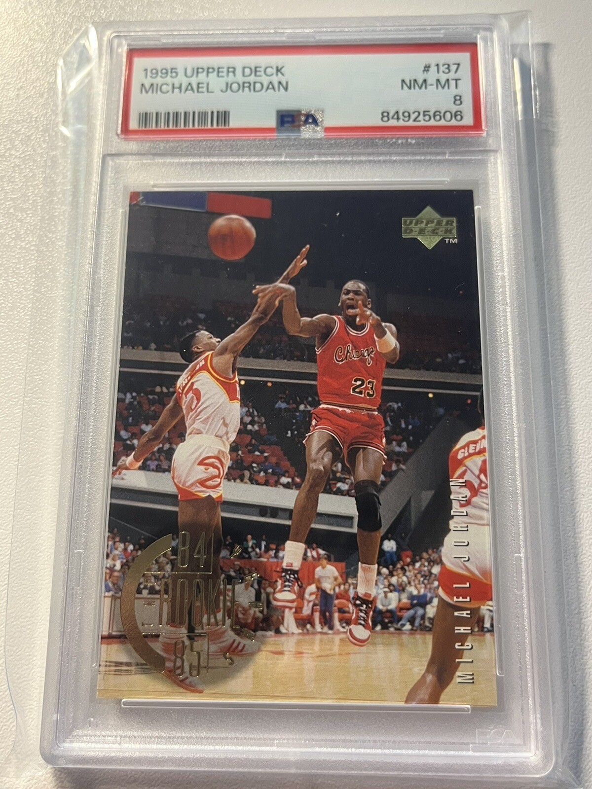 1995 Upper Deck MICHAEL JORDAN PSA 8 #137