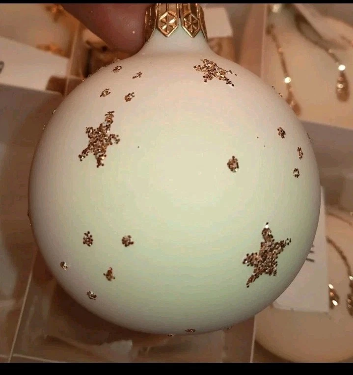 LOTTO DI NATALE COLORE ARGENTO 75 PEZZI DI PALLINE ADDOBBI DECORAZIONI X ALBERO - Immagine 2 di 4