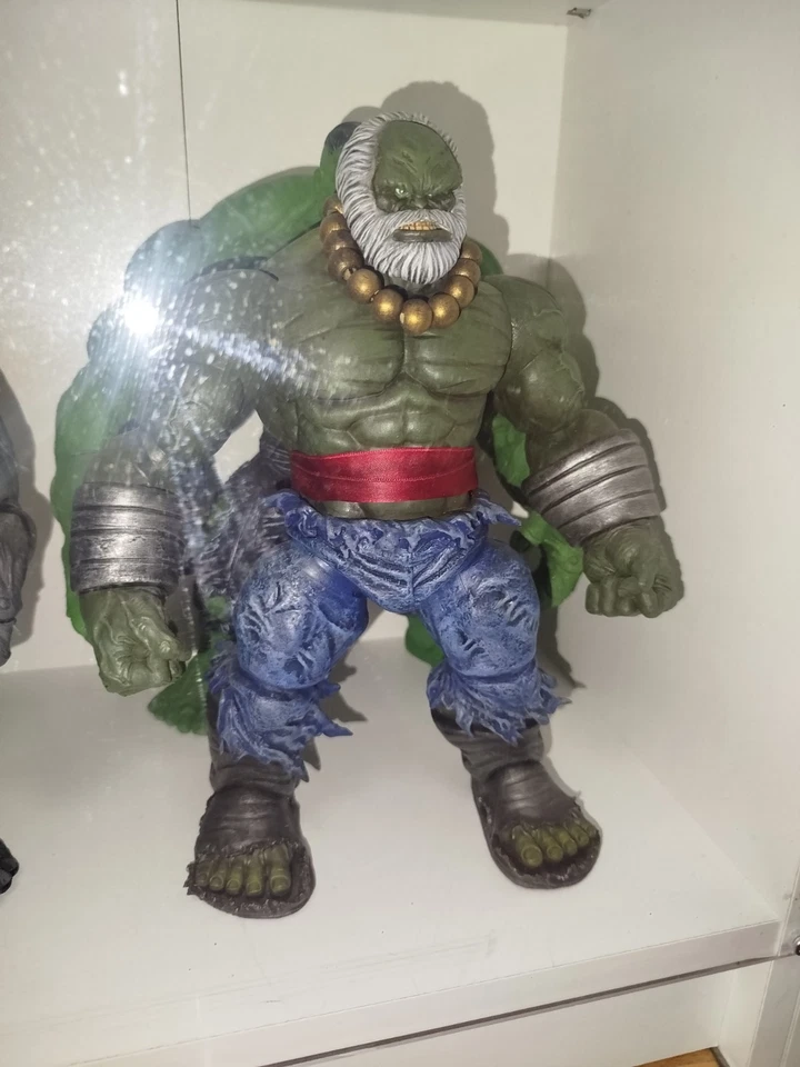 Marvel Legends Hulk Maestro Custom - Immagine 4 di 4