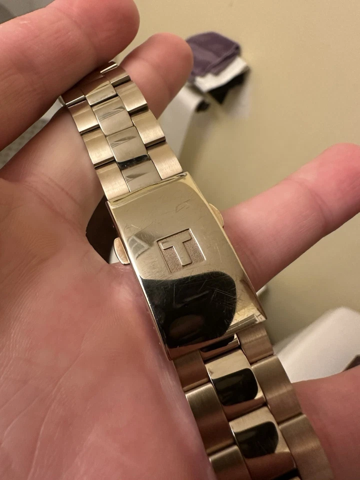 Correa de reloj para mujer Tissot chapada en oro rosa 19 mm Foto 3 de 3