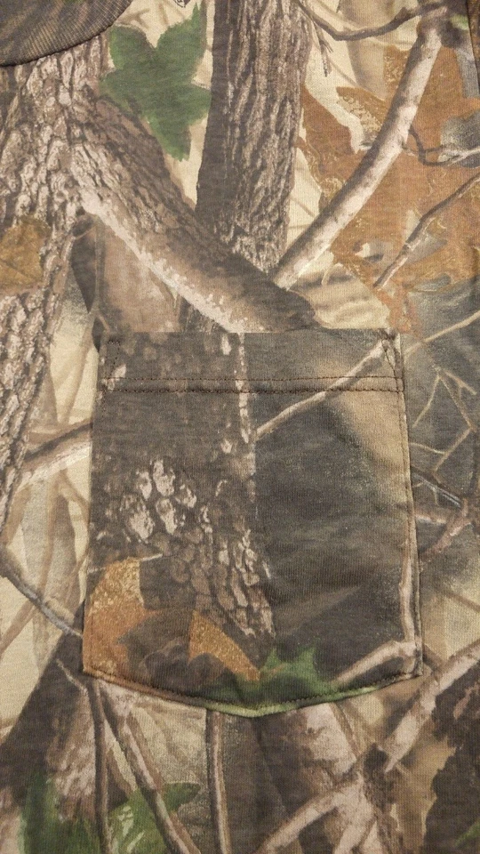 Walls Short Sleeve Realtree Hardwoods Green Camo Pocket T-Shirt Cotton Men Small - Image 4 of 4
