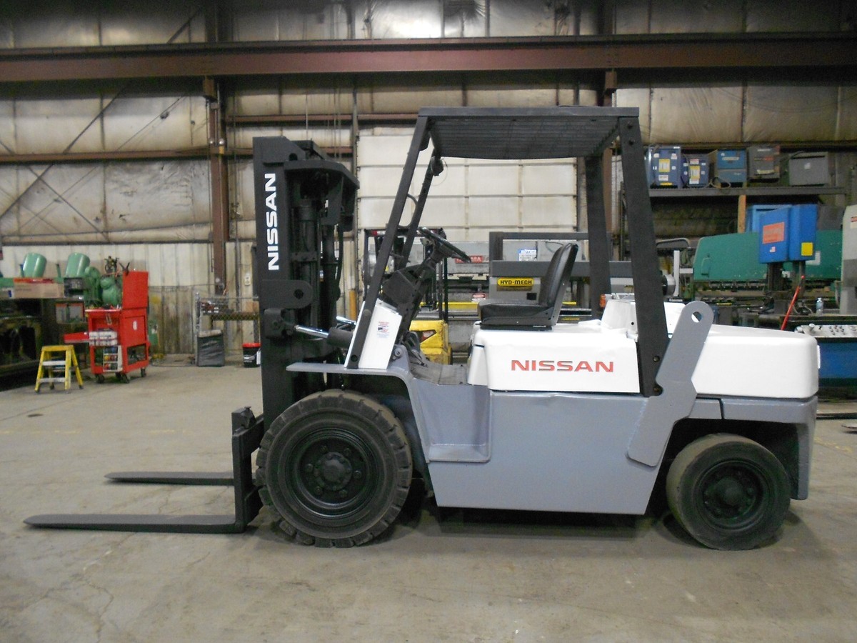 NISSAN 日産、WGF03A40、NISSAN40 4tフォークリフト、揚高4M、軽油、AT