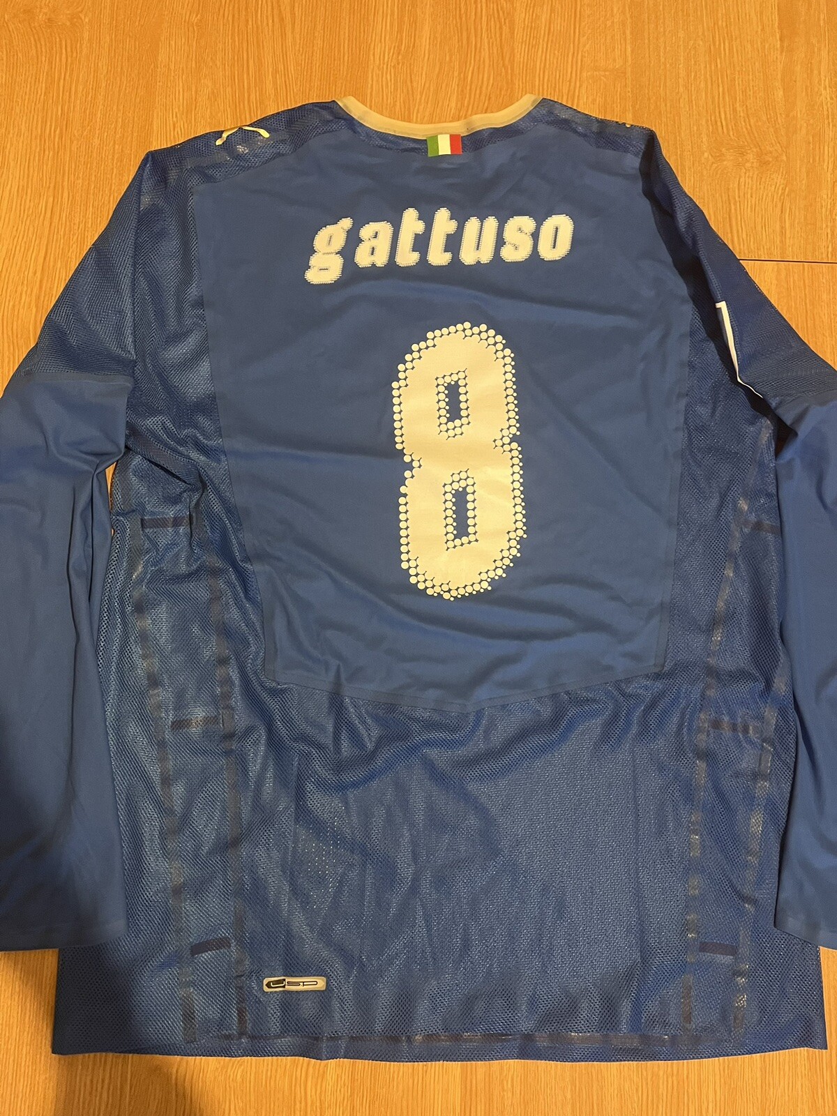 Italia Matchworn trikotspieler utileria Maillot # 8 Gatusso 2008 Vs Bulgaria image 2