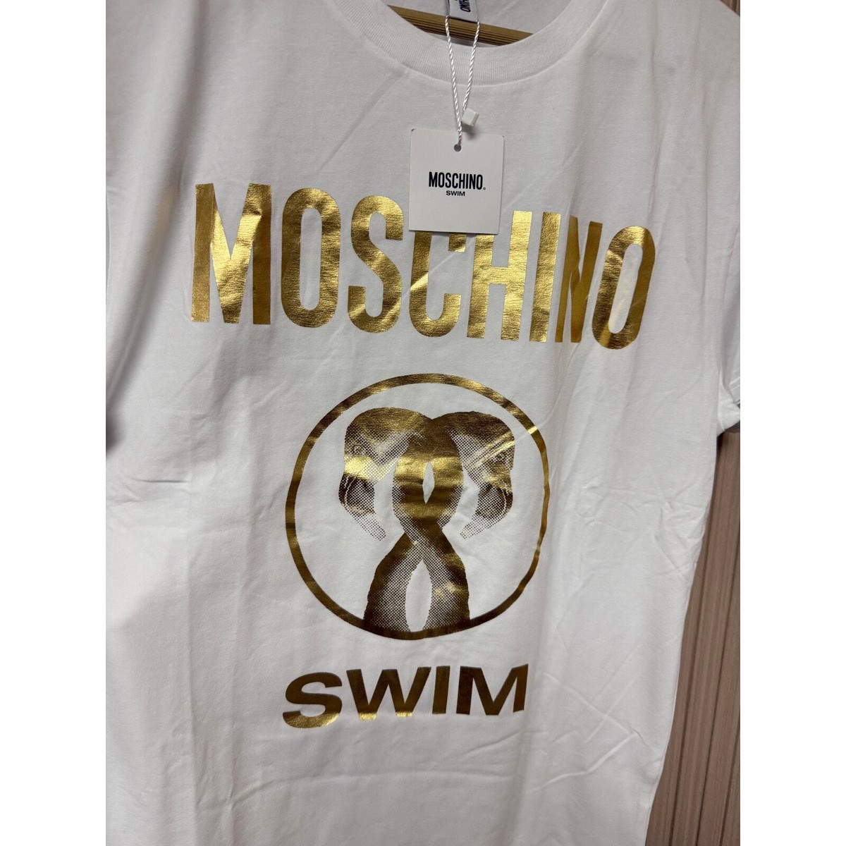 【未使用】MOSCHINO SWIM　Tシャツ　ホワイト　Lサイズ MOSCHINO SWIM Men's Gold Foil Logo T-Shirt in White Sz M | eBay