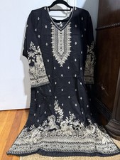 Pakistani Lawn Printed 3pc Outfit