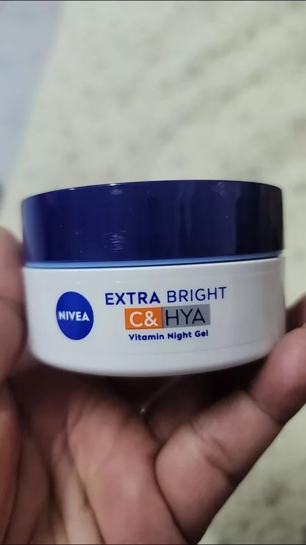 1 x 50ml Nivea Extra Bright Vit C & HํYA Night Gel Facial Skin