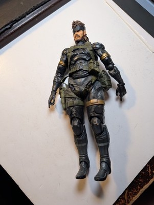 Play Arts Kai METALGEAR SOLID Snake SNEAKING SUIT No Box - Used.