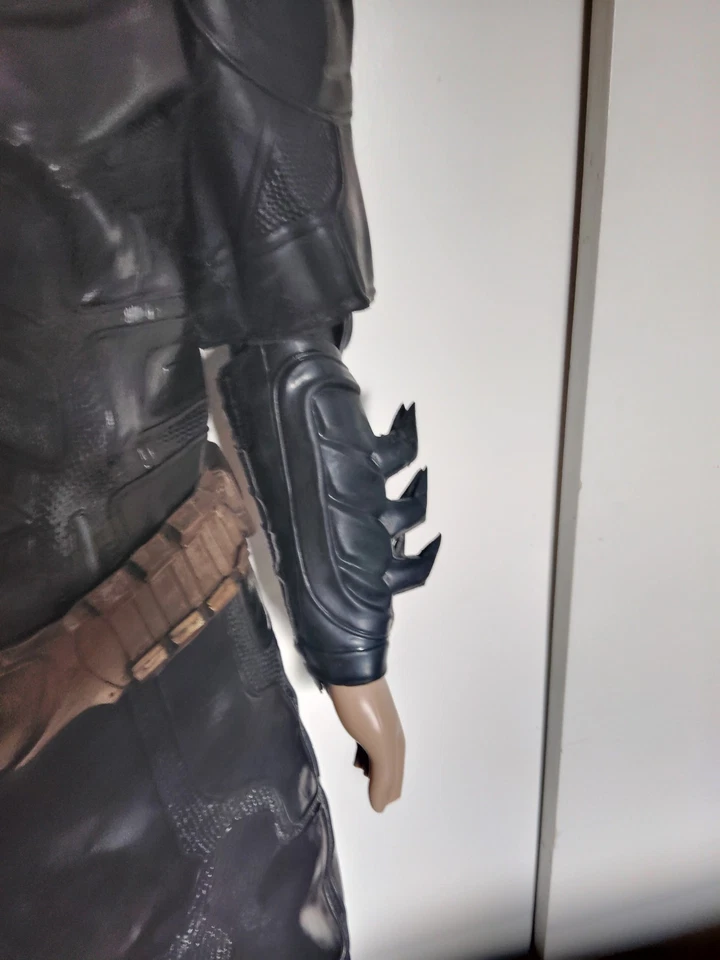 Batman Suit- Universal Studios - Image 4 of 4