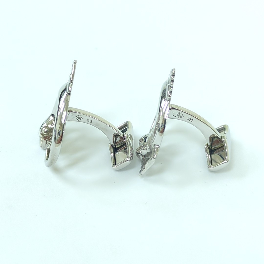 dunhill Cufflinks Lizard Silver 925 Men's W/Box Used from dunhill Cufflinks Lizard Silver 925 Men's W/Box Used from