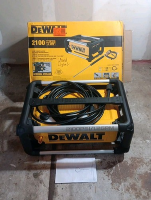 #ad DeWALT 2100 PSI Electric Jobsite 13 AMP Pressure Washer DWPW2100 Used Lightly $219.99