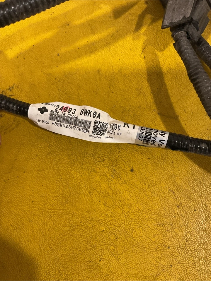 2018-2020 年日产 Leaf 后保险杠线束带传感器白色 24093-6WK0A — 第 4/4 张图片