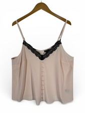 Torrid Women's Shell Tank Size 00 Pink Stretch Chablis Lace Trim Cami