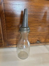 VTG The Master Mfg. Co. Motor Oil Spout & One Quart Glass Oil Bottle