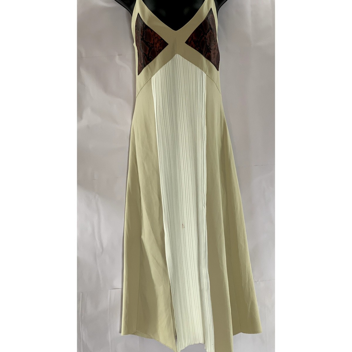 zara cream pleated dress Women's Beige/Cream Side-Slit Snake Skin V-Neck Midi SZ M Size:0-3 mo Black Premium Super Soft fresh Womens dresses Side concealed in the